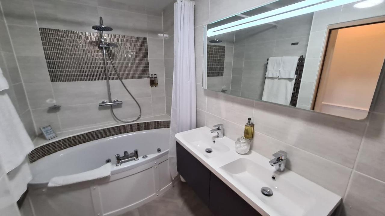 Farnham House Hotel 외부 사진