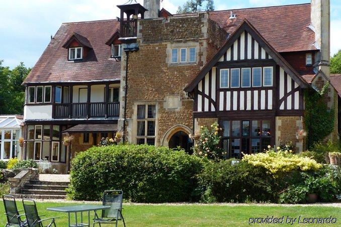 Farnham House Hotel 외부 사진