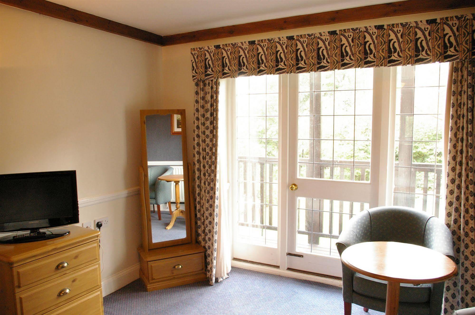 Farnham House Hotel 외부 사진