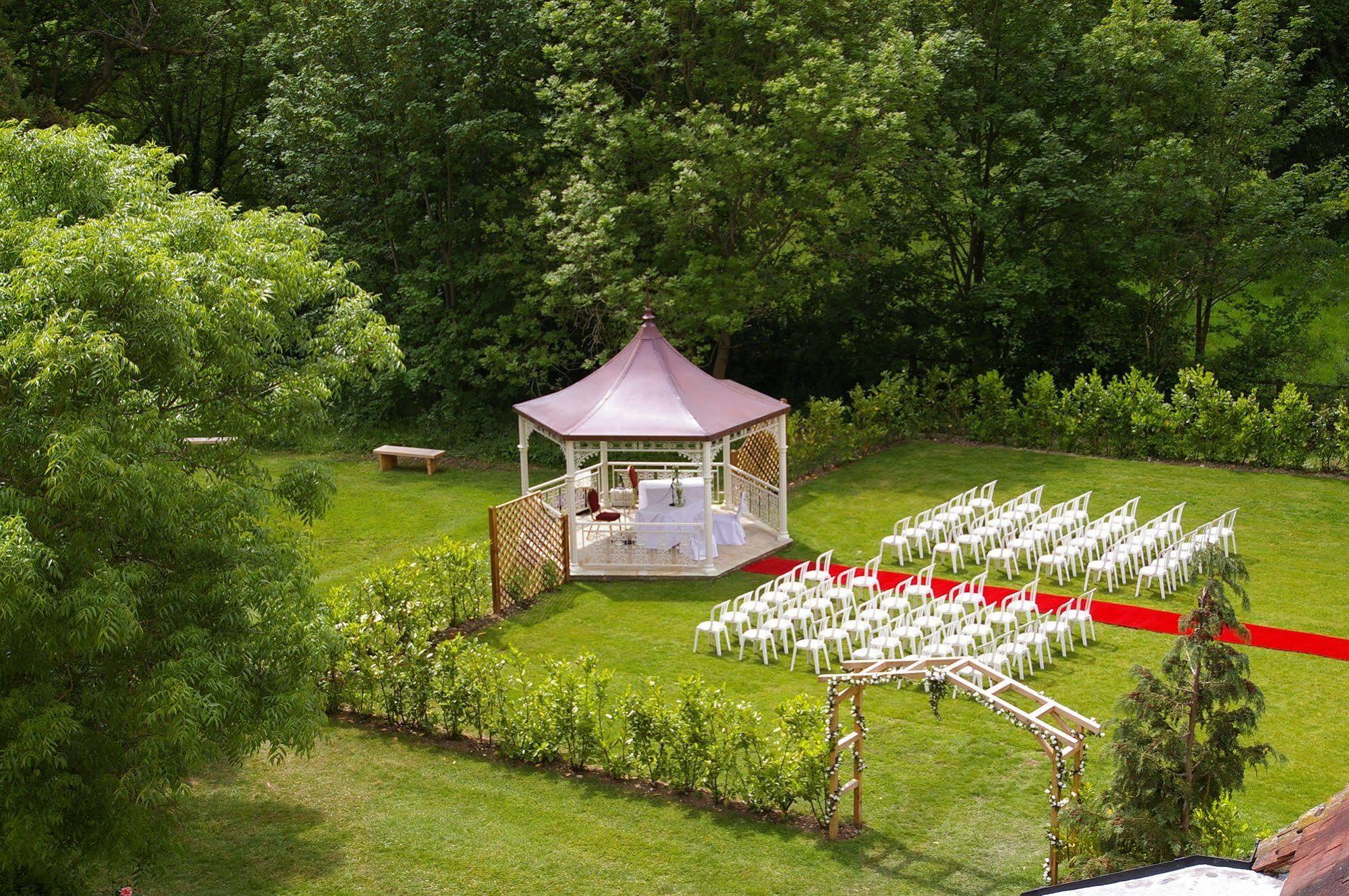Farnham House Hotel 외부 사진